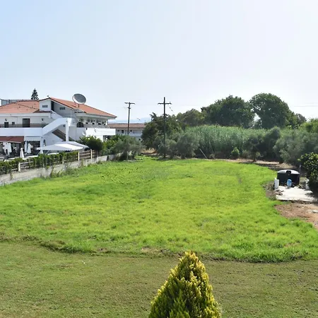 Hotel apartamentowy Kokkinia Gardens