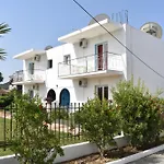 Kokkinia Gardens Hotel de apartamente