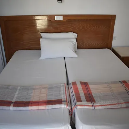Hotel apartamentowy Kokkinia Gardens Kávos