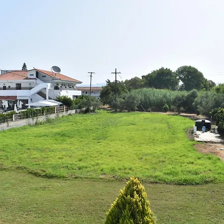 Hotel apartamentowy Kokkinia Gardens