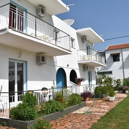 Kokkinia Gardens شقة فندقية Kávos