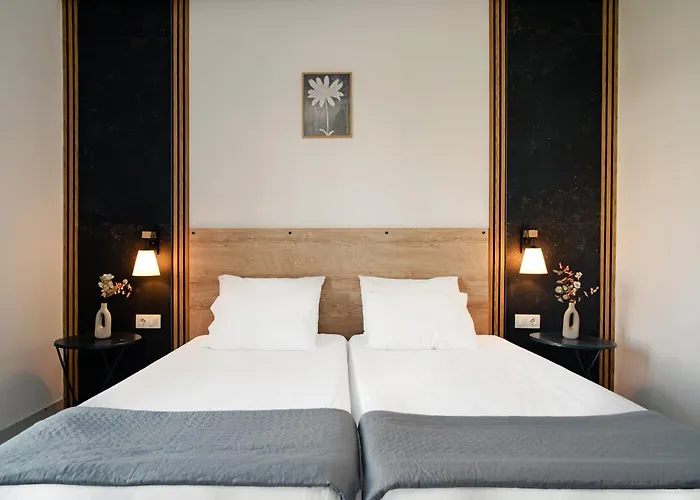Aparthotel Kokkinia Gardens *